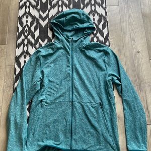 Men’s lululemon zip up Surge hooded jacket